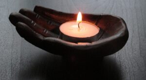 How to Make Massage Candles – Best Ways In 2023