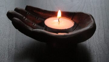 How to Make Massage Candles – Best Ways In 2023